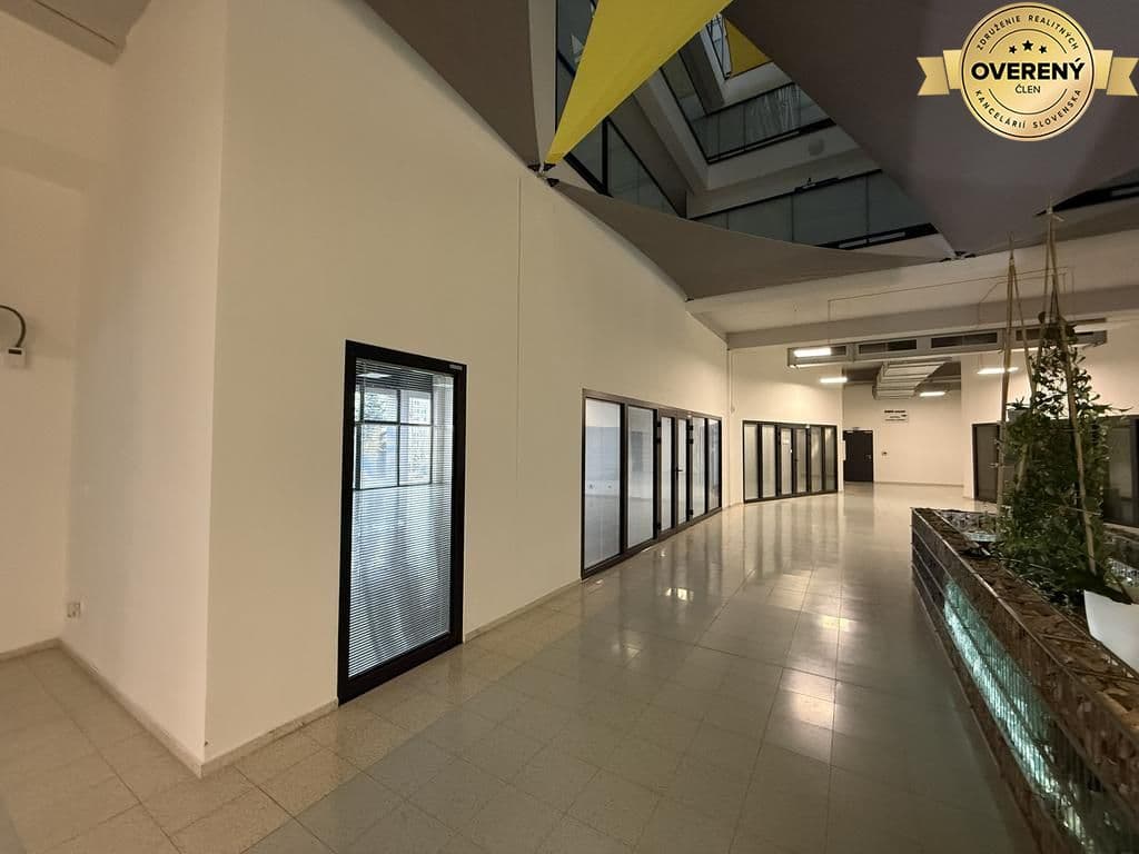 Nové skolaudované byty, apartmány a obch.priestory vo Vajnoroch.