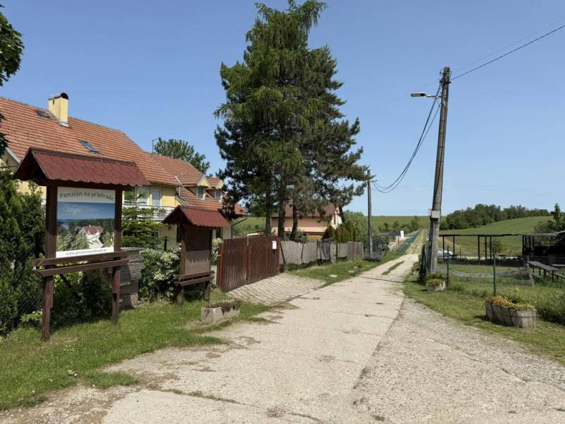 SuchanPObecPriehrada4.JPEG
