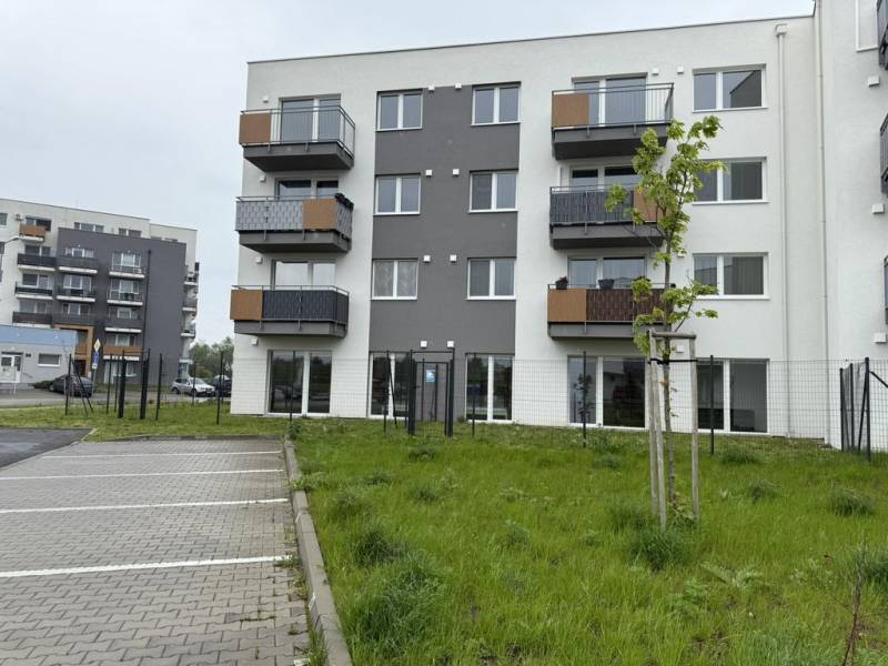 BytDomBKostolKlucExt.JPEG