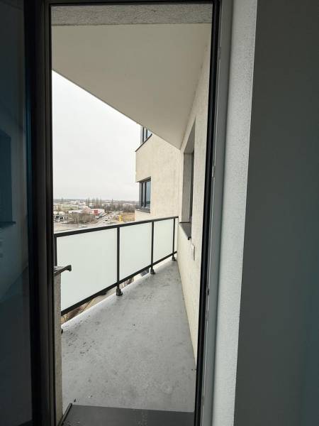 DiamantHolobytBalkNP.JPE